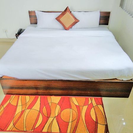The Radiance Suites And Apartment New Delhi Exterior foto