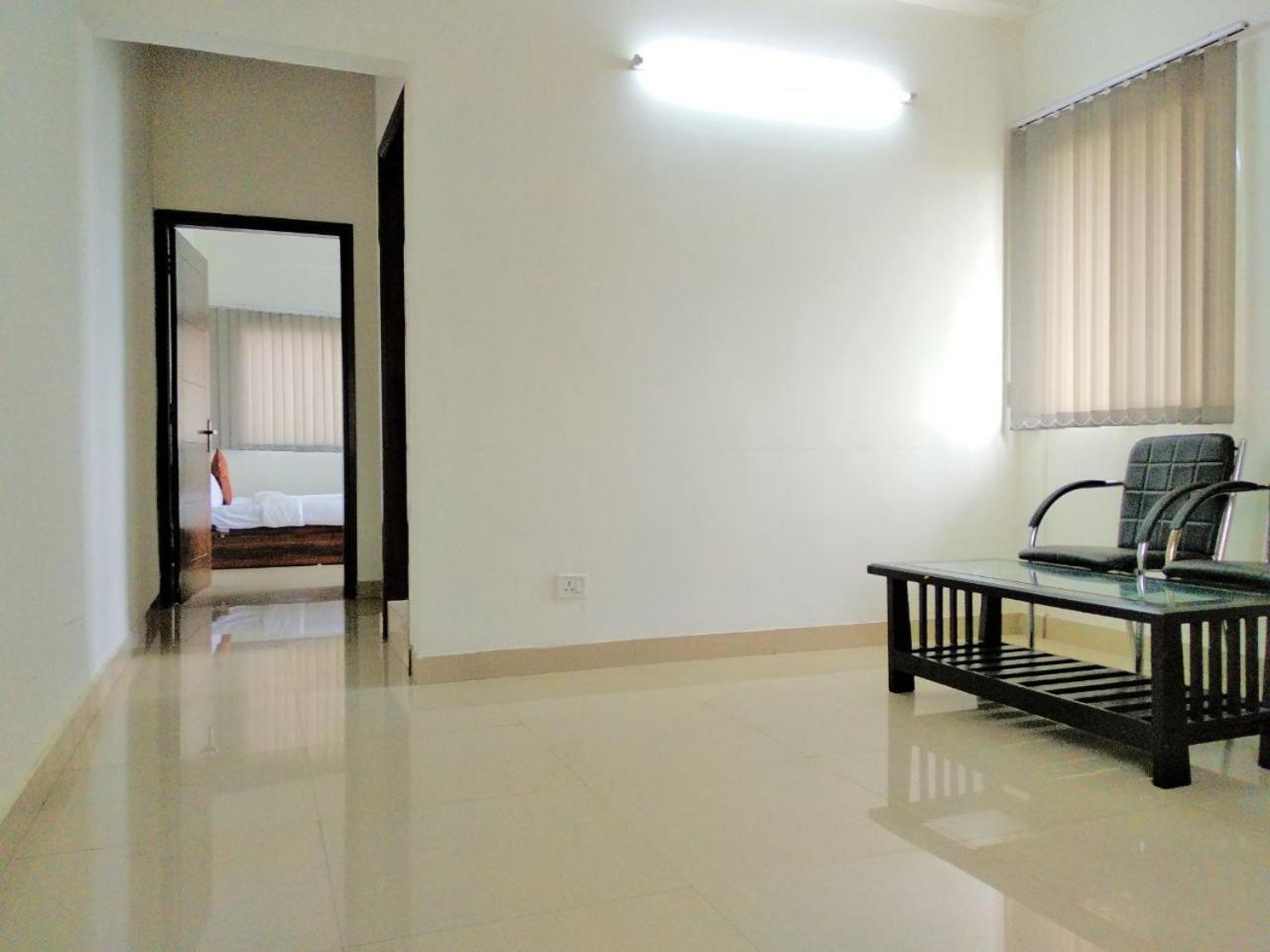 The Radiance Suites And Apartment New Delhi Exterior foto
