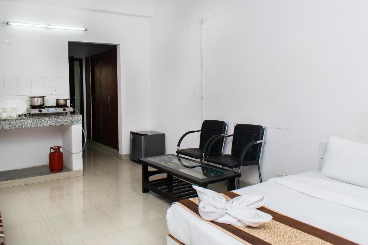 The Radiance Suites And Apartment New Delhi Exterior foto