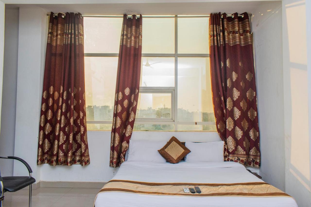 The Radiance Suites And Apartment New Delhi Exterior foto